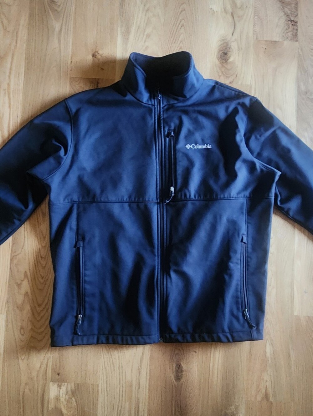 Columbia Womans Black Full-Zip Performance Jacket XXL